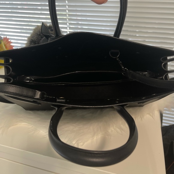 YSL Sac de jour Tote authentic - Picture 4 of 9